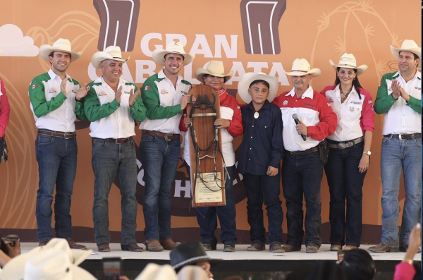 Se consolida la Gran Cabalgata de Sabinas como la mejor de México: Manolo